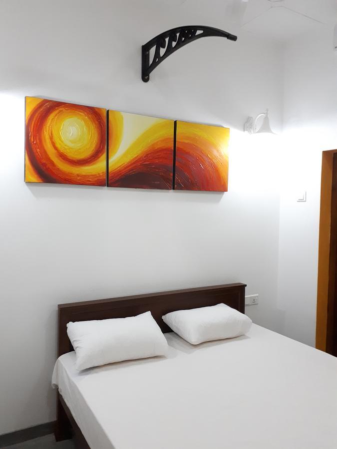 Villa Palm Breeze Polhena Экстерьер фото
