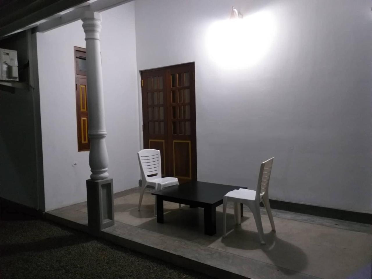 Villa Palm Breeze Polhena Экстерьер фото